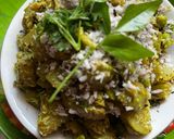 A picture of step 3 of Lauki and green chana Bhaji.