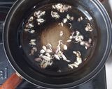 Foto langkah ke 4 dari resep Sayur sop bening ceker bakso.