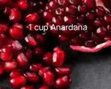A picture of step 2 of Strawberry Anar Mocktail.