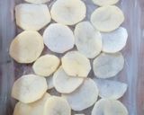 Foto del paso 6 de la receta: Papas al horno con nata, cebolla