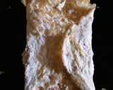 A picture of step 3 of Egg and bread sandwich.