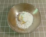 Foto langkah ke 1 dari resep Butter cookies ala monde.