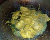 Foto langkah ke 1 dari resep Ayam Goreng Lengkuas.