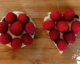 A picture of step 1 of How to make berries cream cheese tart/Tarte de baies.