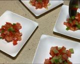 Foto del paso 1 de la receta: Pico de gallo, melva canutera de Andalucía y maíz