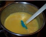 Foto del paso 9 de la receta: Brazo de gitano relleno de crema adornado con fondant
