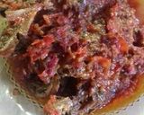 Foto langkah ke 5 dari resep Ikan kembung mandi bumbu balado.