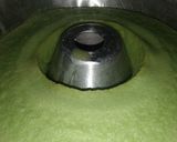 Foto langkah ke 5 dari resep Bolu Pandan Kukus.
