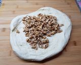 Foto del passaggio 3 della ricetta Pane in cassetta con noci 🍞