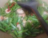 Foto langkah ke 4 dari resep Tumis Buncis Udang.