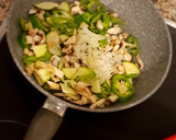 Foto del paso 6 de la receta: Friturita de verduras con carne