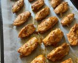 Hình bước làm 3 của món Cánh Gà Tikka Nướng