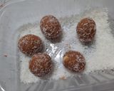 Foto del paso 3 de la receta: Trufas con mermelada de frambuesa