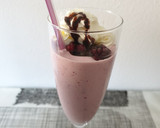 Foto del paso 2 de la receta: Batido de frutos rojos