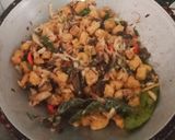 Foto langkah ke 4 dari resep Cuek Tongkol Suwir + Tempe Sambel Korek Ala Yunita.
