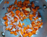 கேரட் சூப் ரெசிபி ஸ்டேப் 2 புகைப்படம்