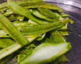 તૂરિયા ની છાલ નો સંભારો (Turiya Ni Chhal No Sambharo Recipe In Gujarati) રેસીપી સ્ટેપ1ફોટો
