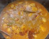 মটরশুঁটি দিয়ে আলুর দম(Matarsuti diye aloor dum recipe in Bengali) রেসিপি ধাপ - 7 ছবি