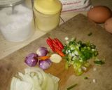 Foto langkah ke 1 dari resep Telur dadar ala RM padang.
