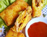 Foto langkah ke 12 dari resep Lumpia Ayam Suwir Wortel.