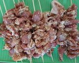 Hình bước làm 2 của món Thịt xiên nướng cuốn rau rừng