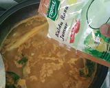 Foto langkah ke 4 dari resep Steamboat Homemade kuah Tomyam.