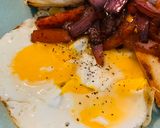 Foto del paso 3 de la receta: Huevos fritos encebollados