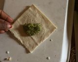 A picture of step 3 of Avocado Samosas.