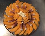 Une image de l'étape 7 de Carpaccio « soleil » melon,jambon de la forêt noire et feta grecque.