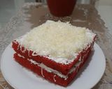 Foto langkah ke 8 dari resep 46. Red Velvet Gulung Putih Telur.