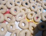 A picture of step 4 of Doughnuts.