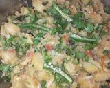 आलू गोभी की हरी मिर्च वाली सब्जी (aloo gobhi ki hari mirch wali sabzi recipe in Hindi) रेसिपी चरण 4 फोटो