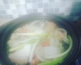 Foto langkah ke 3 dari resep Sup nabbe seafood.