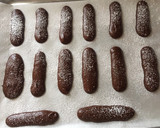 Foto del paso 14 de la receta: Pezuñitas con Bizcocho de Soletillas Casero Vainilla-Chocolate