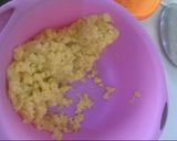 A picture of step 1 of Potatoe egg balls.