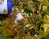 Foto langkah ke 5 dari resep 67. Tongseng Jantung Pisang Kepala Patin.
