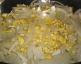 Foto del paso 4 de la receta: Rajas con pollo a la crema
