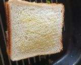 A picture of step 4 of Mix Veg Grilled Sandwich.