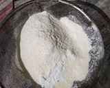 A picture of step 2 of Palak Suji Cake.