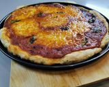 Margherita pizza gluténmentesen recept fázis 5 fotója