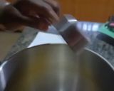 A picture of step 5 of Glaze Doughnuts.
