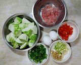 三鮮絲瓜湯 ⭐ 家常料理的食譜步驟1照片