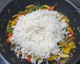 A picture of step 6 of Capsicum Paneer Rice.