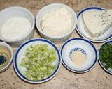 A picture of step 4 of Broiled marinated chicken wings with blue cheese dip.