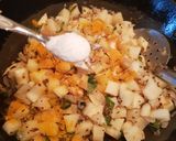 A picture of step 4 of Raw banana Potato podimas.