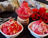 A picture of step 5 of Watermelon ice gola.