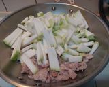 瓠瓜瘦肉粉絲堡的食譜步驟1照片