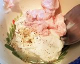 Une image de l'étape 1 de Salade de radis au fromage blanc et tarama.