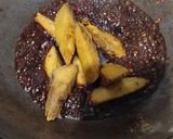Foto langkah ke 2 dari resep Tongkol Tumis Kecap.
