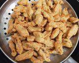 Foto langkah ke 3 dari resep Keripik Bawang Gunting Sourdough.